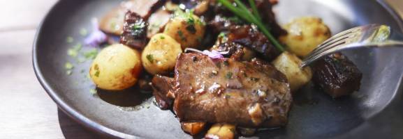 Fonds brun, clair ou lié, jus de rôti de viande… pour restaurateurs
